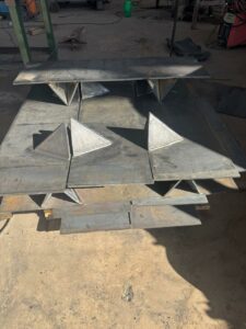 Fabricacion estructurales ,chutes, naves, escaleras y plataformas